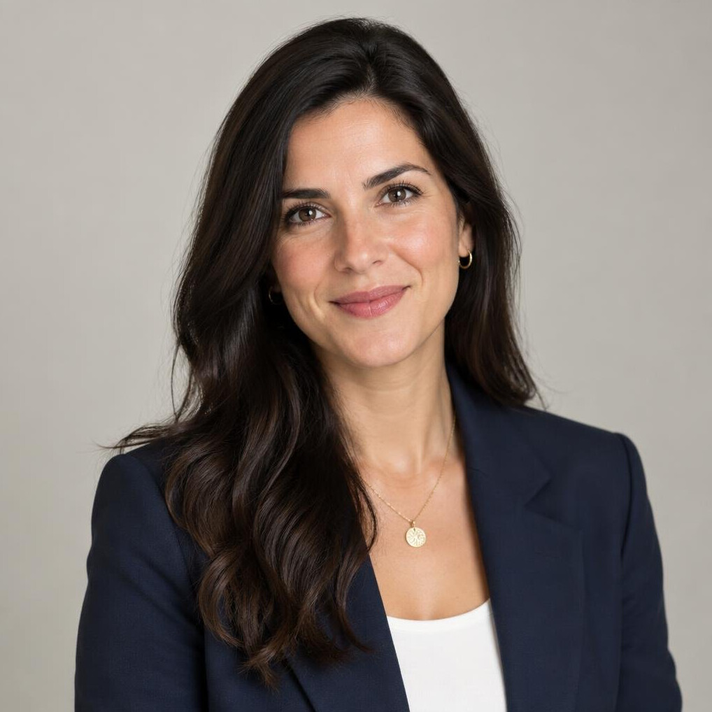Portrait of a Portuguese female journalist smiling
